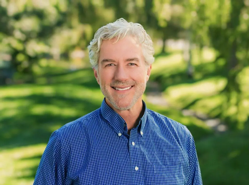 Reno Therapist Cornelius Sheehan, LCSW photo. He does individual counseling couples and family therapy in reno, nv. He is founder / director of therapy in Reno, NV practice: Individual & Relationship Counseling Associates. Reno, NV. Specialist in Marriage counseling