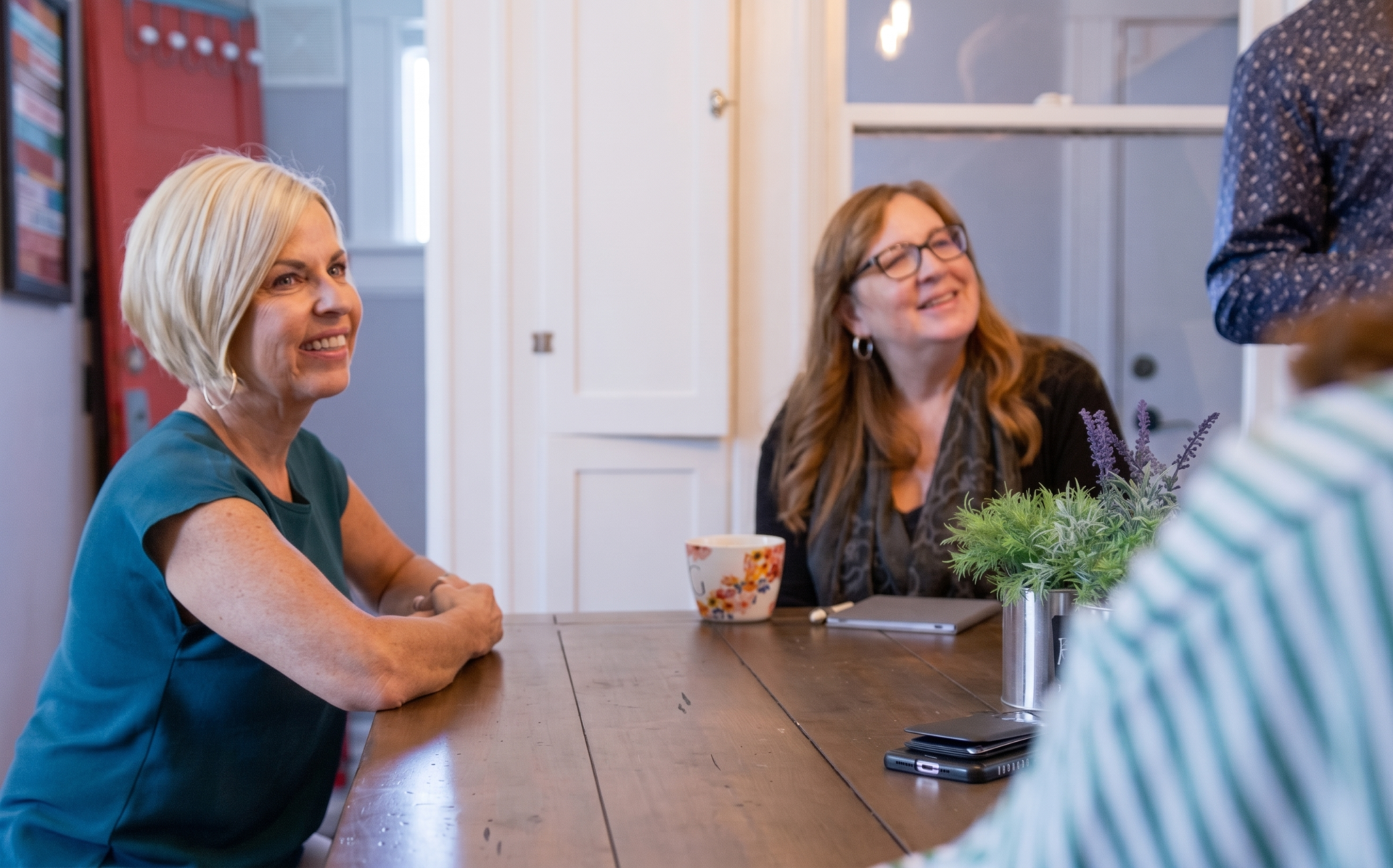Therapist meeting with a client in Reno and Carson City